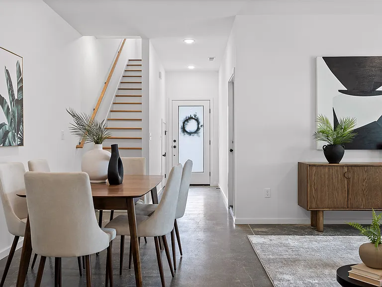 119 Fern Ave — Photo 3