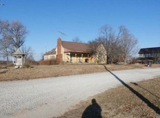 182 W 4th St, Schell City, MO 64783