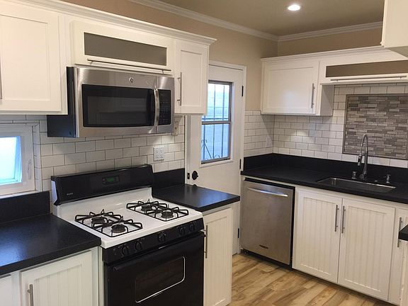 2nd image of 3423 Arnold Ave