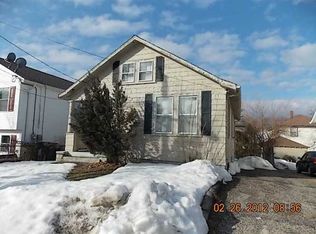 10 Lucy St, Providence, RI 02909