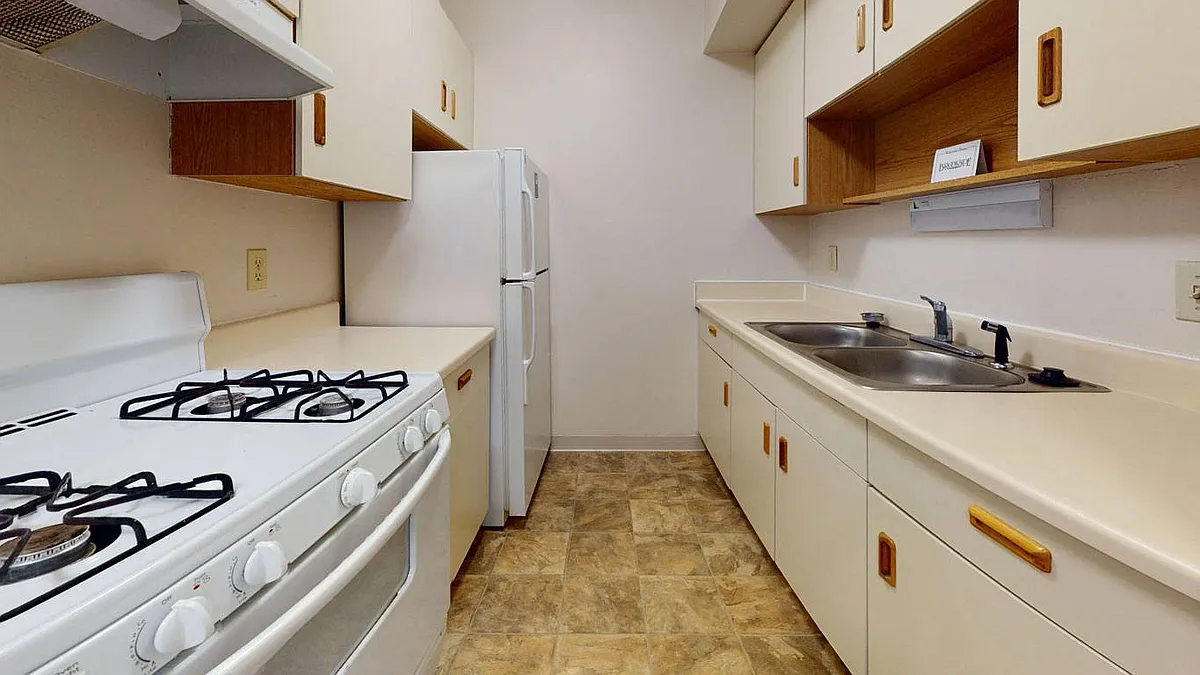 Building Photo - Waverly Park Apartments