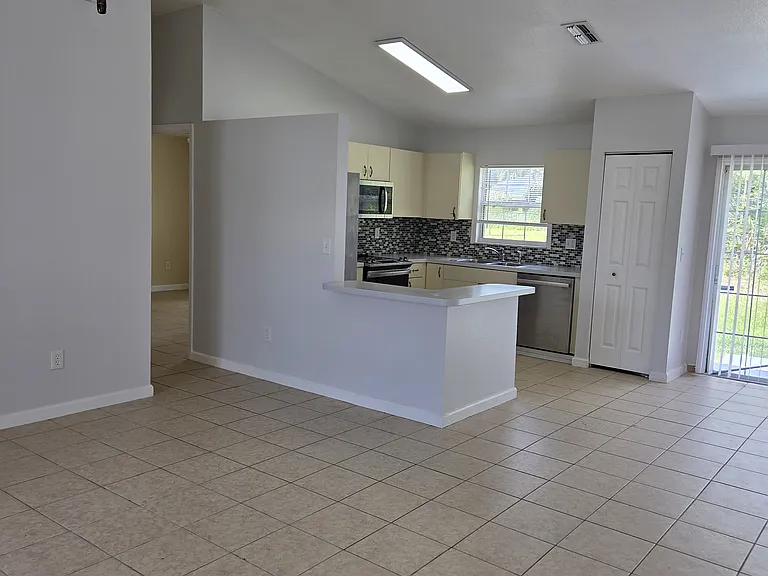 4 Pickcane Ln — Photo 51