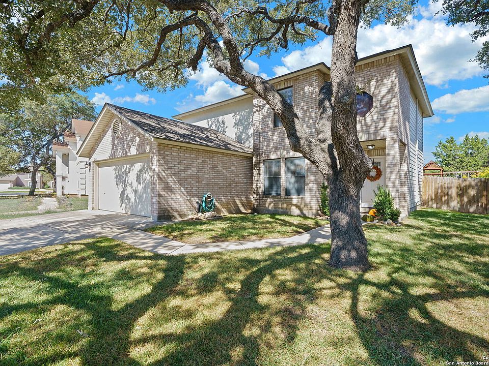 1st image of 2311 Gold Holly Pl