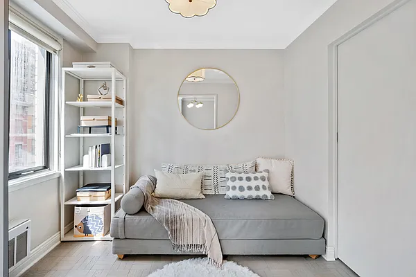 Sold by Douglas Elliman | media 8