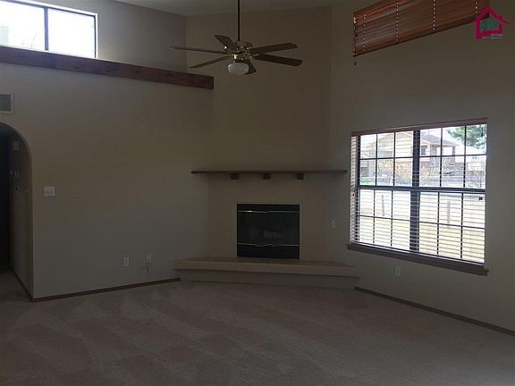 3rd image of 1163 Berkshire Ct