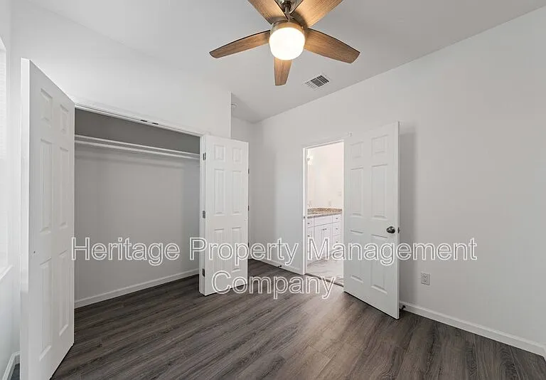 323 Gabriel #1-unit 101 — Photo 18