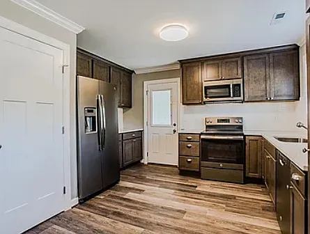 306 W College St #F — Photo 3