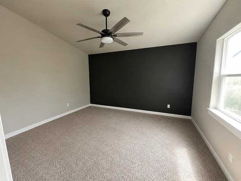 2358 Equestrian Loop S — Photo 6