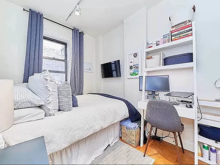 55 Barrow St #5 — Photo 3
