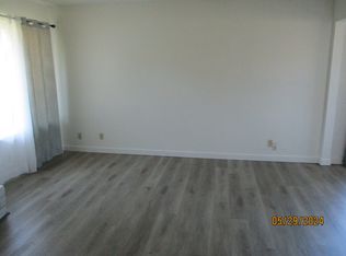 2538 E Andrews Ave, Fresno, CA 93726