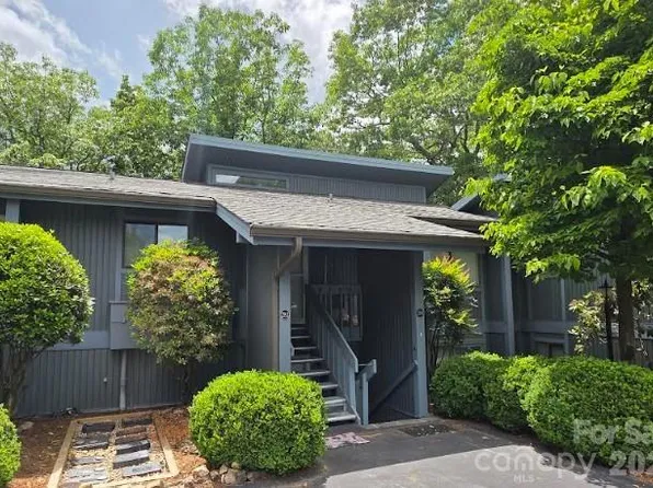 283 Tinequa Dr, Brevard, NC 28712