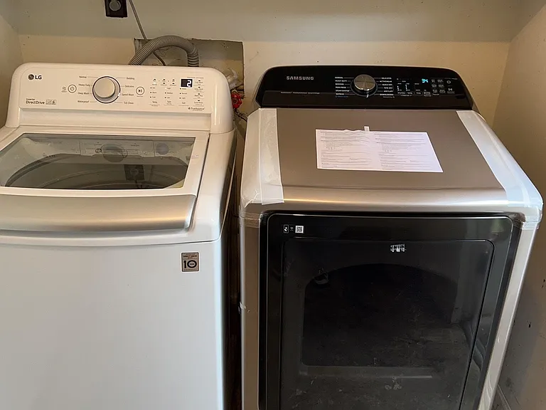 1303 Giles Rd #B — Photo 11