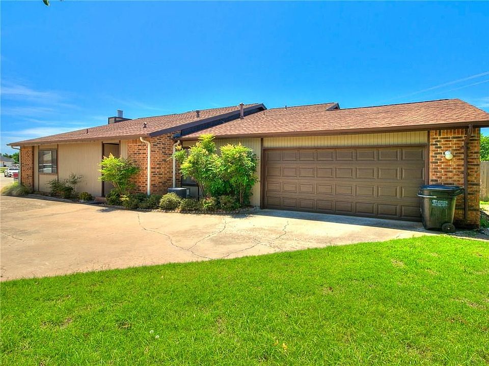 1st image of 3209 Lois Arlene Cir