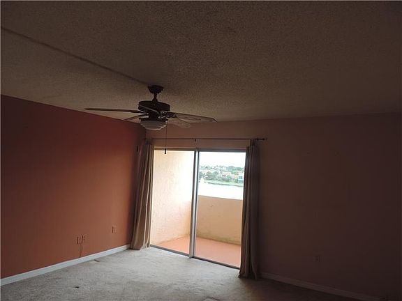 3rd image of 9351 Fontainebleau Blvd APT B421