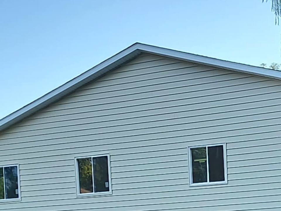 1st image of 2438 Mustang Dr