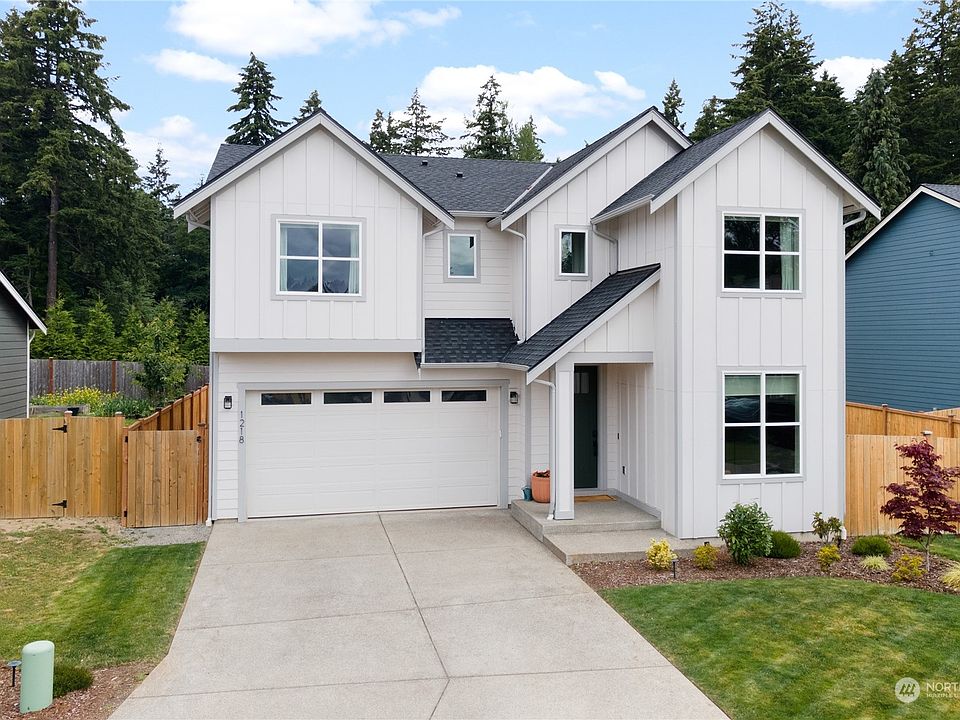 1st image of 1218 61st Avenue Ct NE