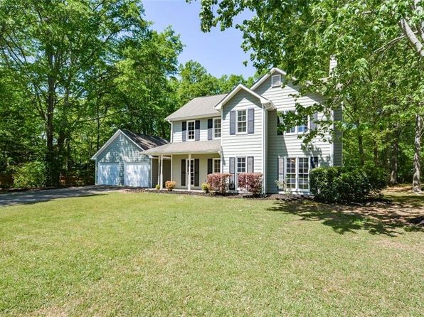 605 Sutton Way SW, Marietta, GA 30064