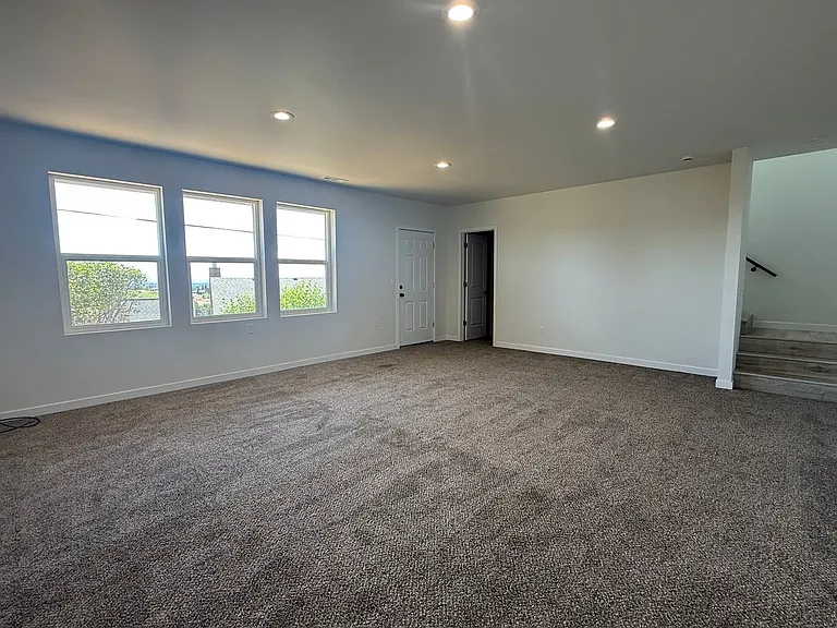 505 N 80th Ave — Photo 24