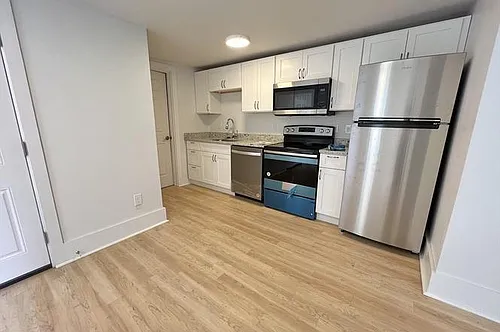 148 Florence St #1 Photo 1