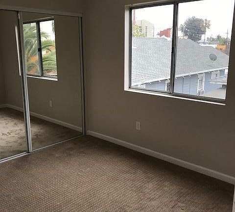 4th image of 1068 Essex St
