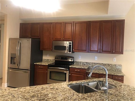5th image of 98 Vivante Blvd Unit 417
