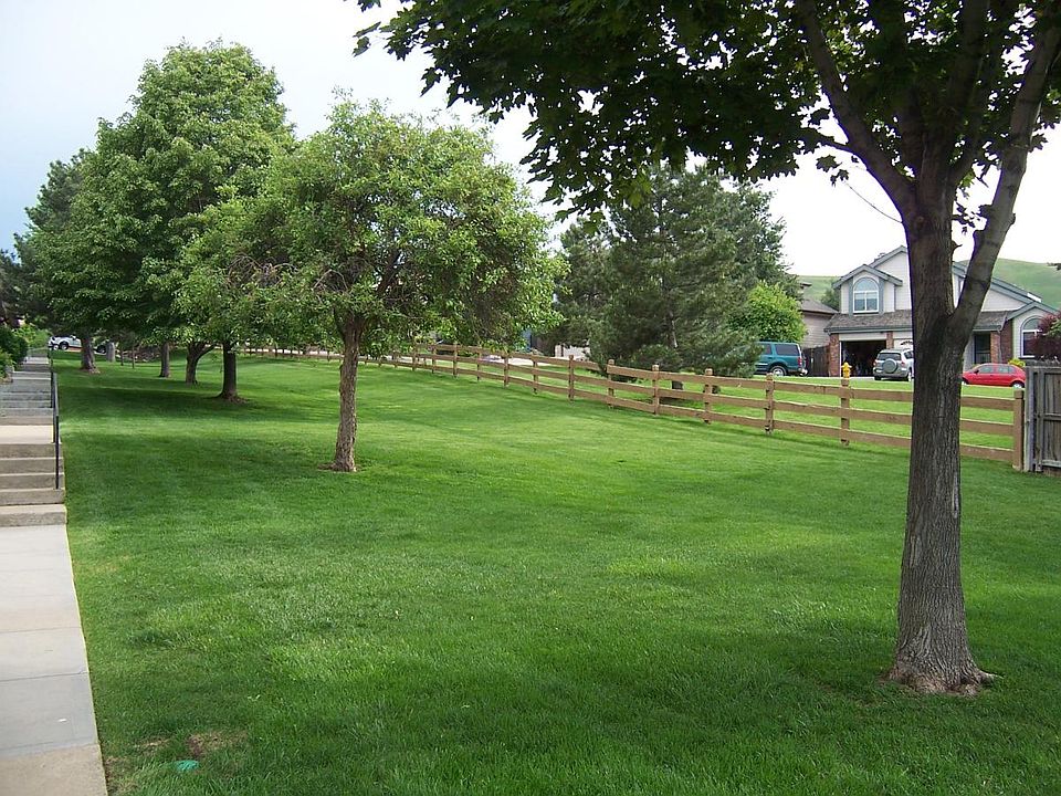 Common Area - Front of Townhome