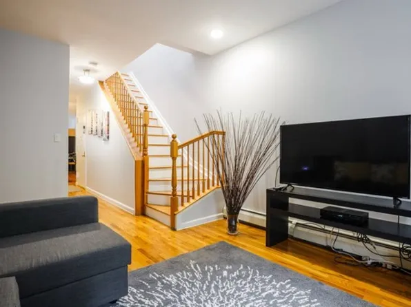 626 West 138th Street image 2 of 17