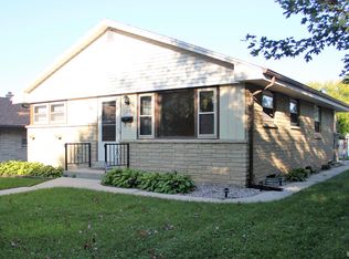 3648 S 84th St, Milwaukee, WI 53228