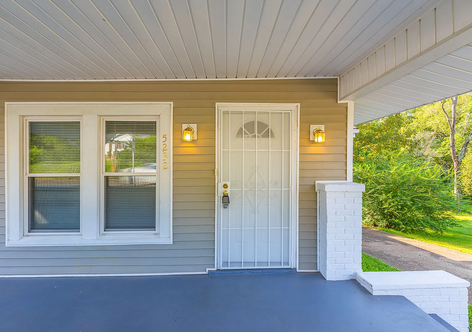 Great 3 bed 2 bath! — Photo 4