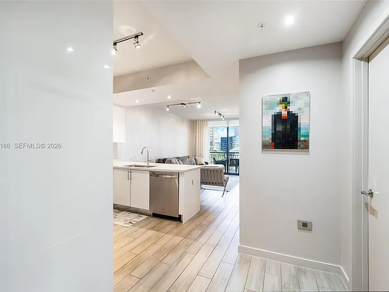 999 SW 1st Ave #1208 — Photo 3