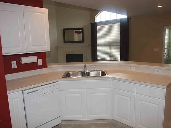 4th image of 5128 Vinington Pl
