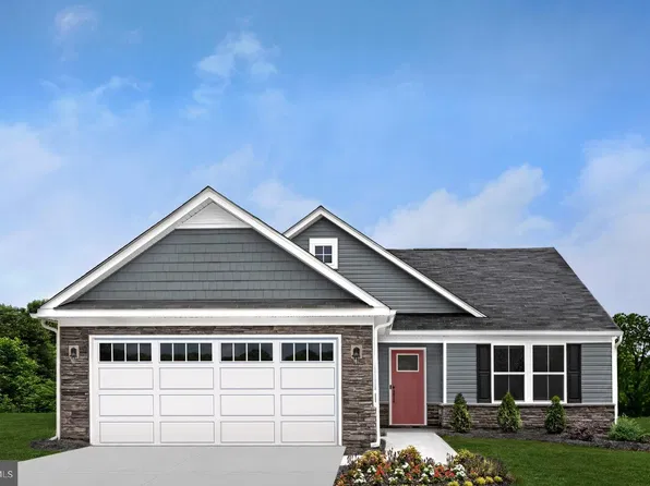 17446 Quickstream Dr, Hagerstown, MD 21740