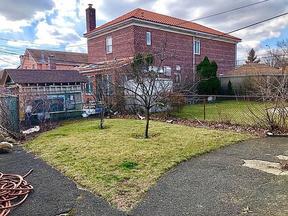 3rd image of 172-10 73rd Ave #1