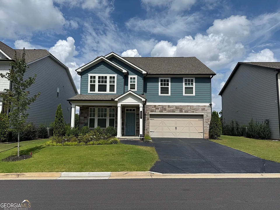 207 Foxhill Dr