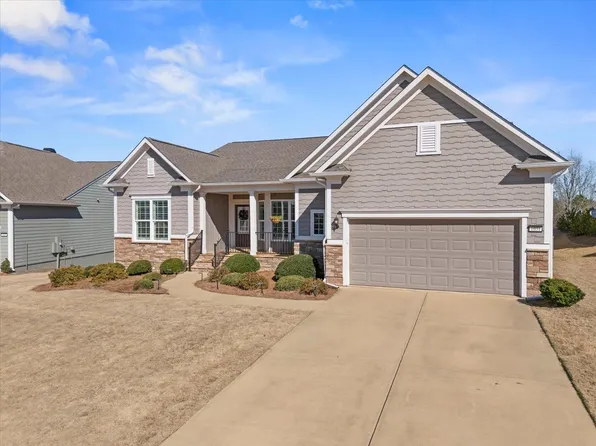 1031 Peachbelt St, Greensboro, GA 30642