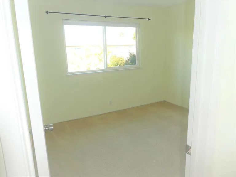 1479 Marlin Ave — Photo 11