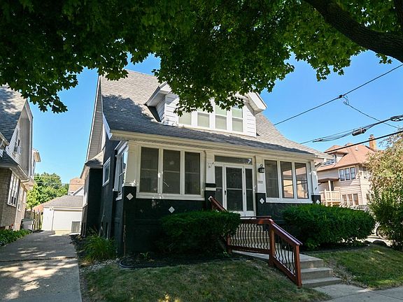 2nd image of 1633 N 59th STREET