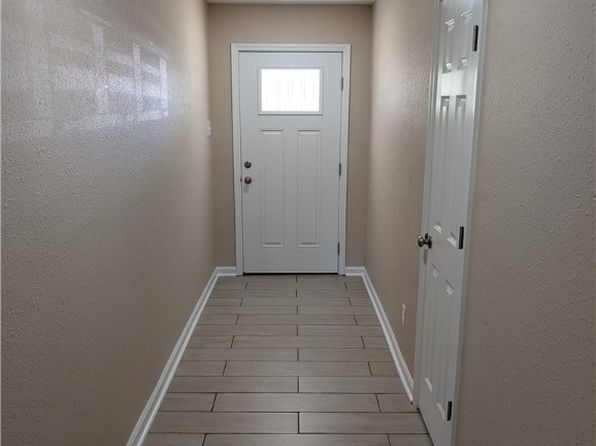 1903 Carter Creek Pkwy