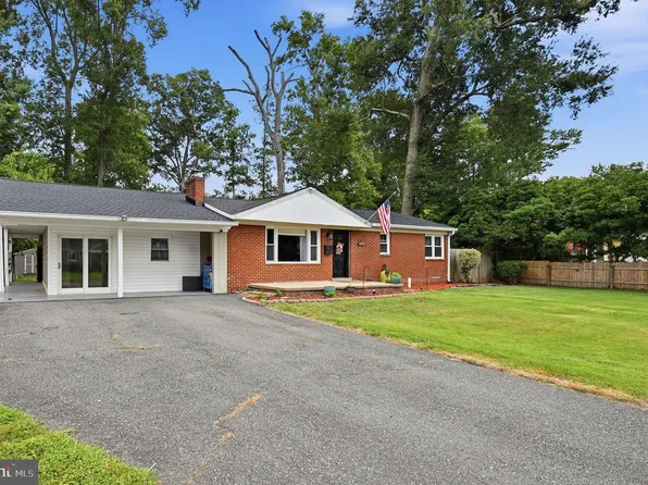 7907 Martha Washington St, Alexandria, VA 22309