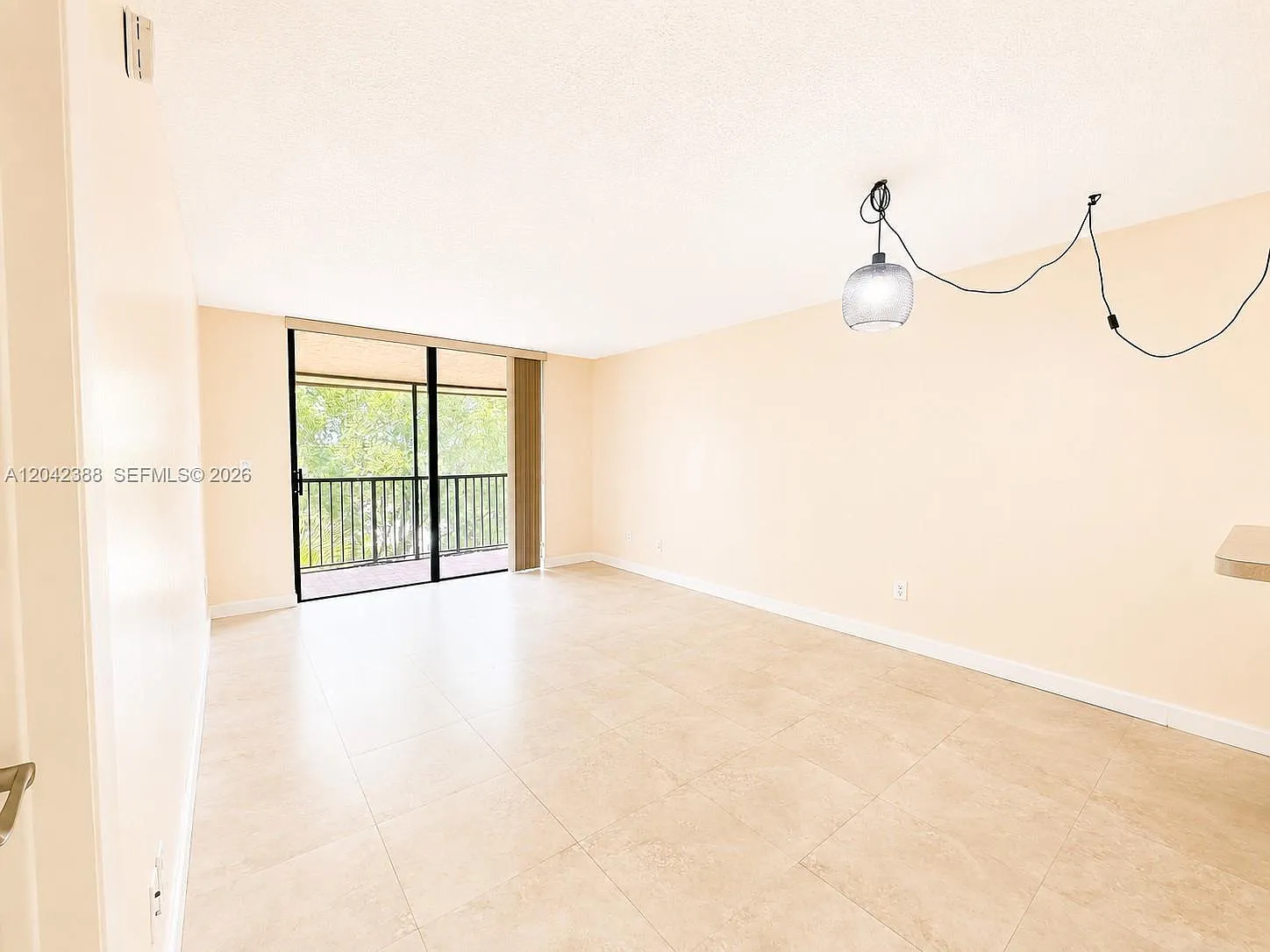 1 bed, 614 sqft, $1,800 — Photo 1
