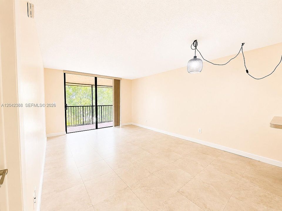 1st image of 14421 SW 88th St #4