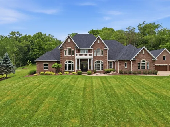 100 Angerer Rd, Canonsburg, PA 15317