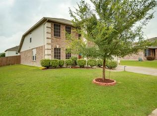 1429 Erin Dr, Burleson, TX 76028