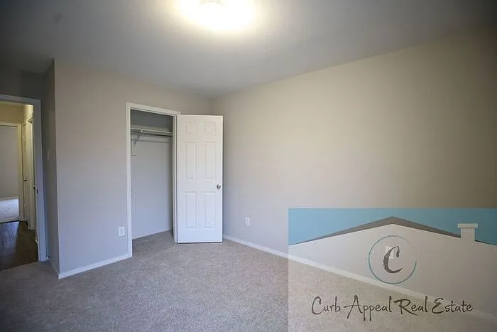 3829 Churchill Dr — Photo 8
