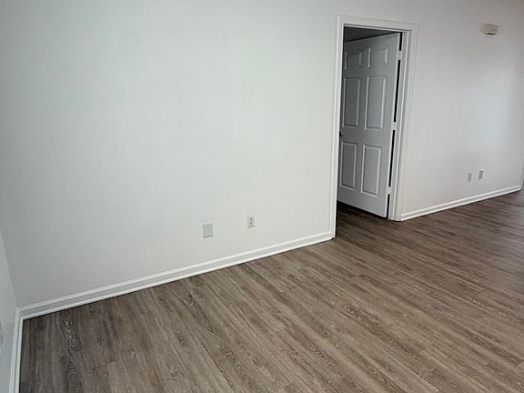 3rd image of 9117 Laird St #9129