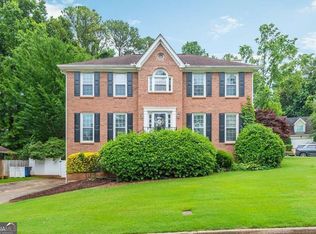 945 Meadowsong Cir, Lawrenceville, GA 30043