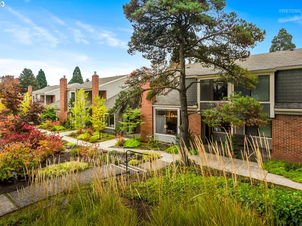 1221 Boca Ratan Dr, Lake Oswego, OR 97034
