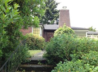 2210 NE 80th St, Seattle, WA 98115