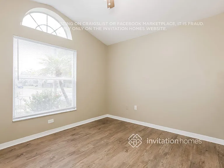 2502 Clareside Dr — Photo 11