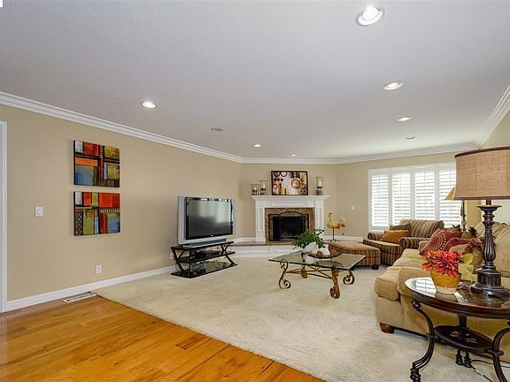 2nd image of 2620 Camino Segura
